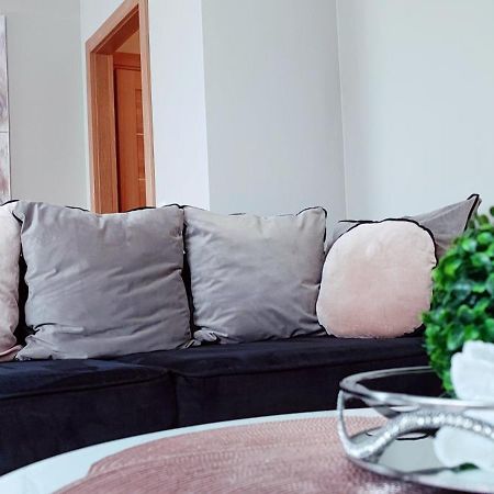 Cosmopolitan Apartament Z Bezplatnym, Prywatnym Parkingiem W Hali Garazowej Stary Toruń Eksteriør bilde